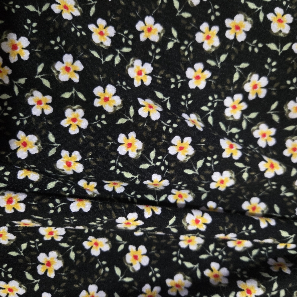 Urban Outfitters Floral Playsuit/Romper size M - Picture 4 of 4